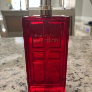 Elizabeth Arden Red Door Perfume - Vibrant Red